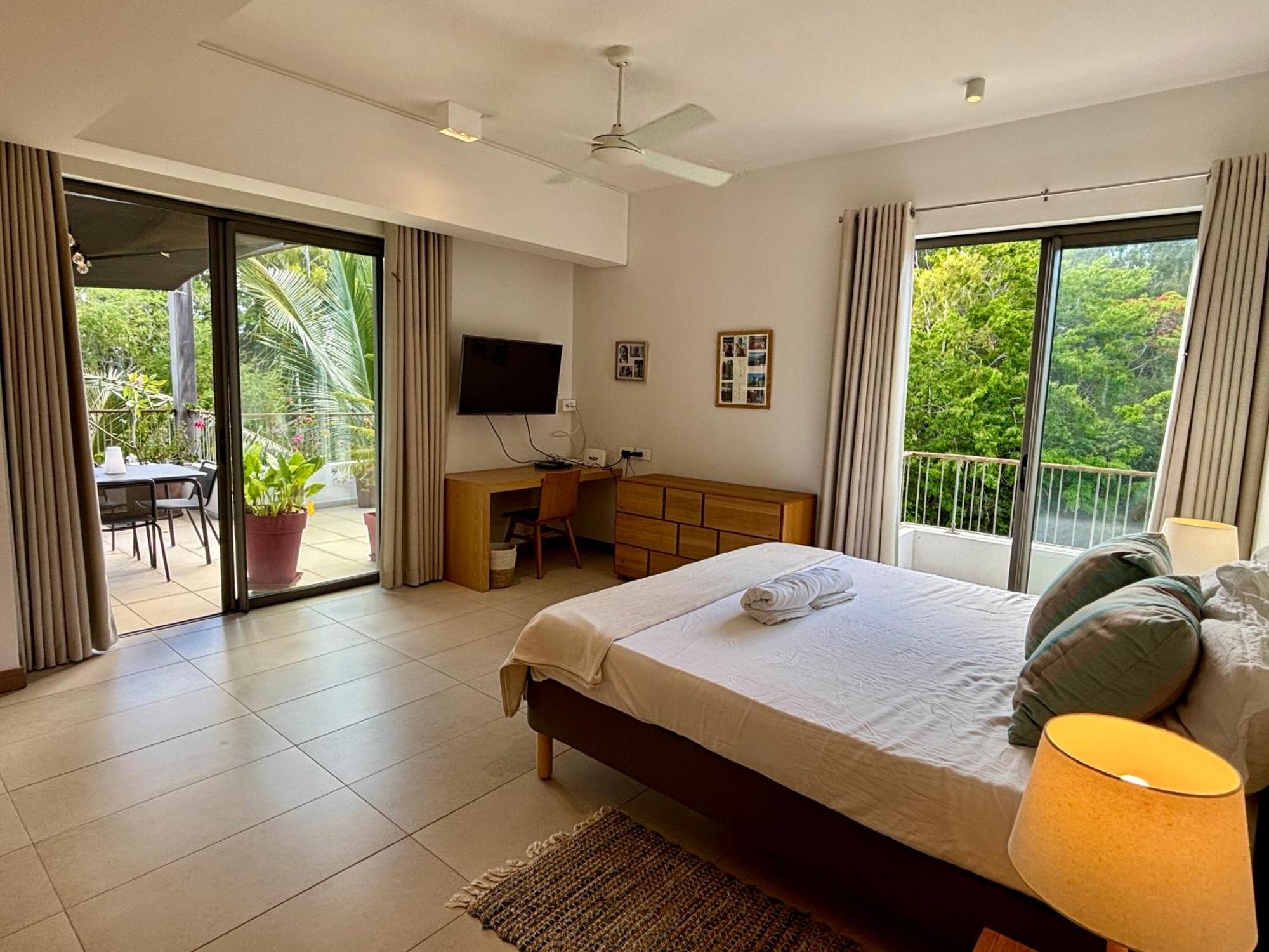 Mont Choisy Le Parc By Pam Golding Apartment Екстериор снимка